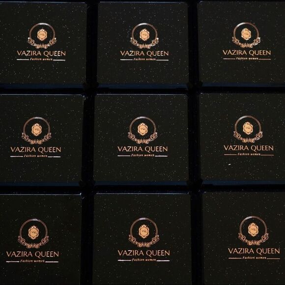 VQ Lion Brooch - Picture 6 of 6